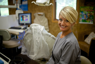 Mandy Mason is a dental hygienist at Martin Ruelas' office in north Peoria, IL.  That has been her job for the last 18 years, her passion is her 4 kids and 2 grand kids. She loves being with them and sharing in their sporting events.