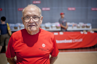 Lou McMurray is a volunteer for the Steamboat Classic. 
  He is a very fit man, who runs in many of the local events as well as triathlons and cross-country bicycle rides.
He has volunteered for the Classic for at least the last 20 years, not bad for a man 81 years old.