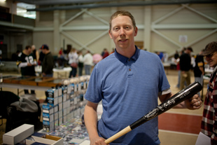 In 1987 Steve Keen of Pekin collected his first baseball card, now he has more than 300 autographed cards, 
baseballs and bats.  ‘It’s all about the thrill of the chase’ he said from his booth at the Peoria Park District 
Sport Auction and Card Show, ‘I just sell these so I can buy more tickets to the games’.